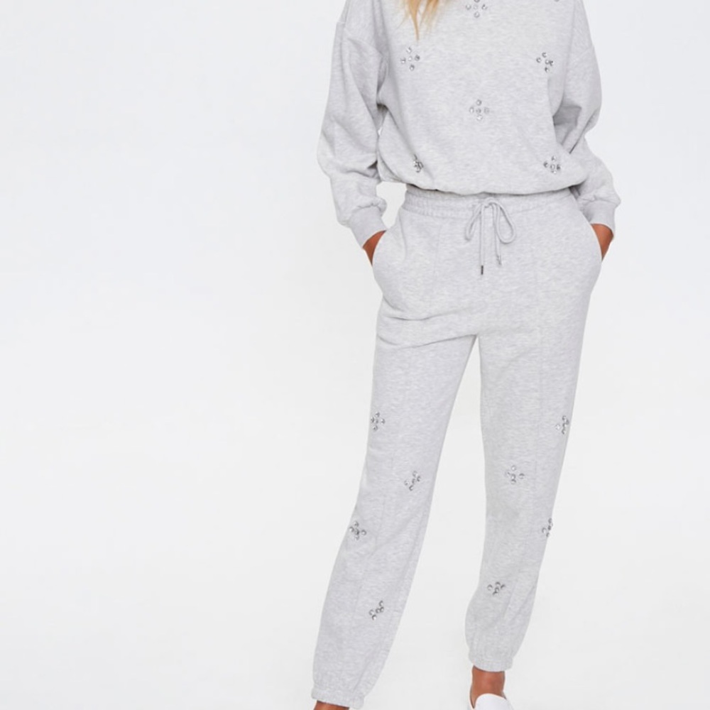 Forever 21 heathered joggers and pullover set